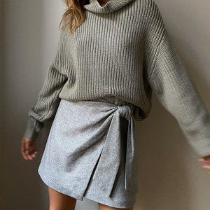🗝️ Wilfred Light Gray Tie Skirt